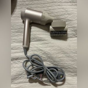 Shark hair dryer